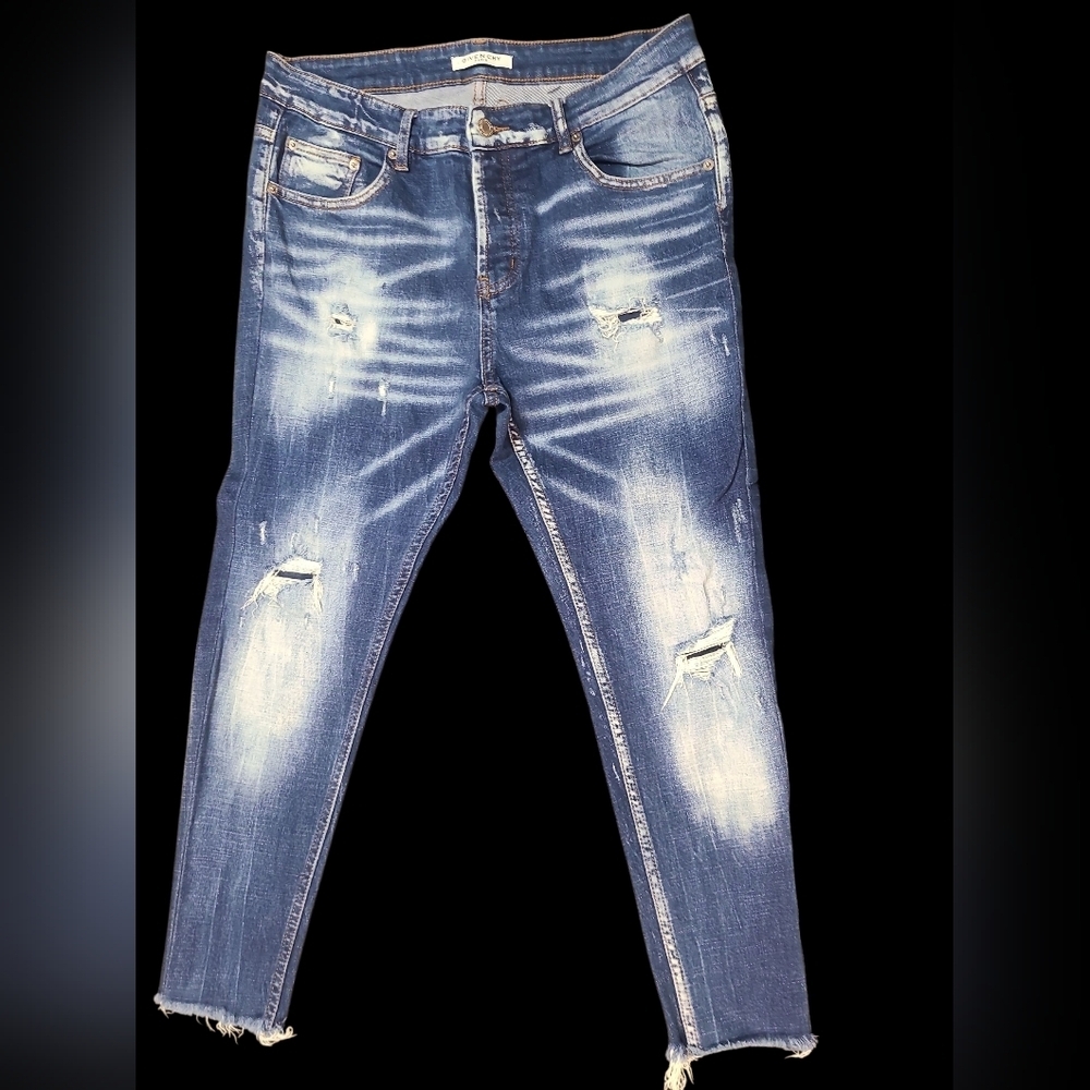Givenchy Distressed Cropped 100% Cotton Jeans Size 34